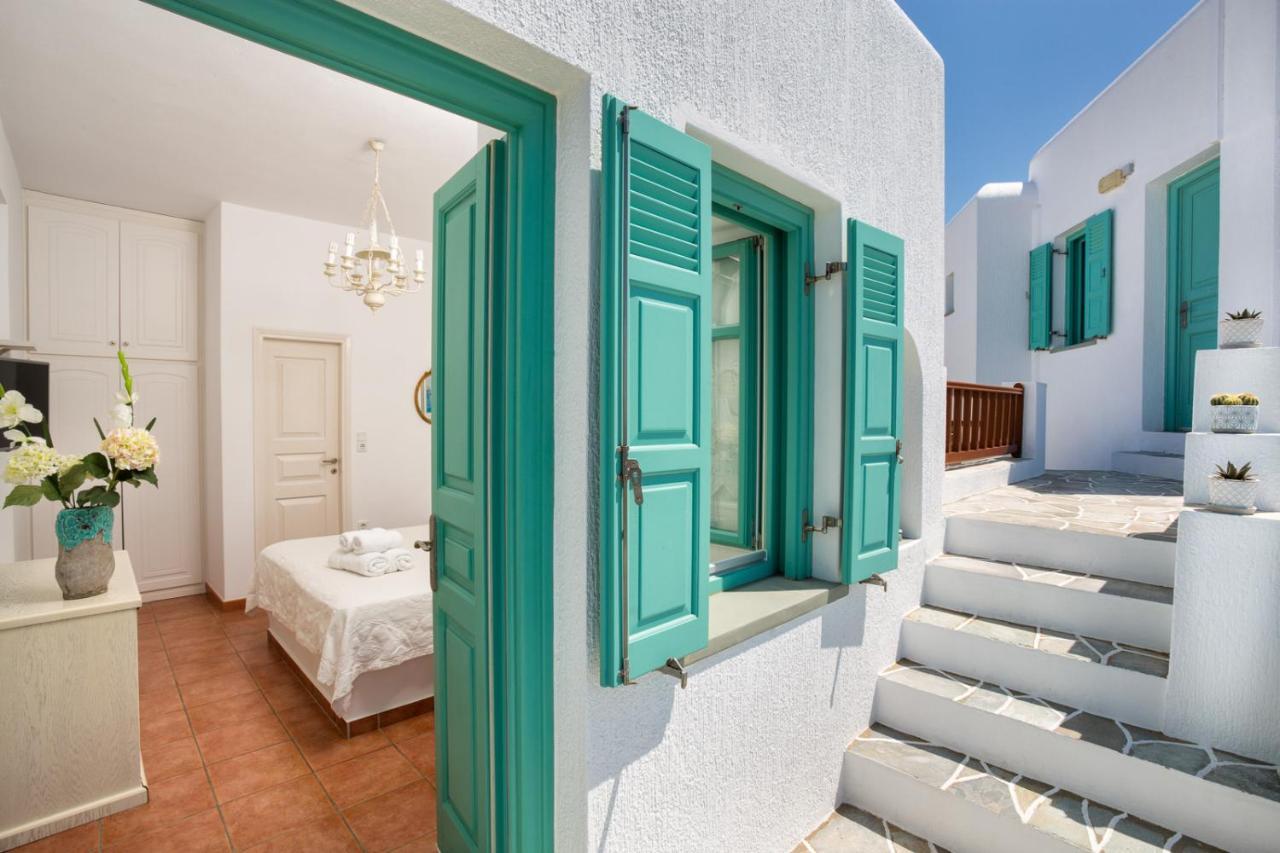 Hotel Odysseus Folegandros Town ภายนอก รูปภาพ