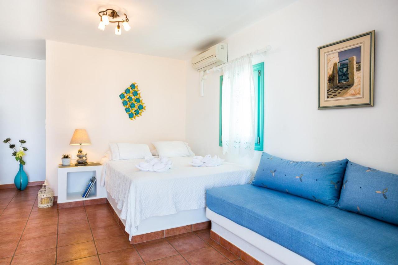 Hotel Odysseus Folegandros Town ภายนอก รูปภาพ