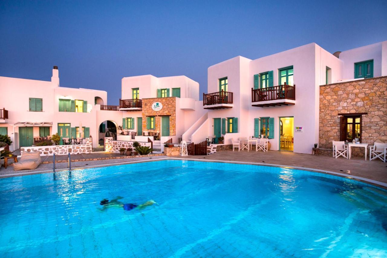 Hotel Odysseus Folegandros Town ภายนอก รูปภาพ